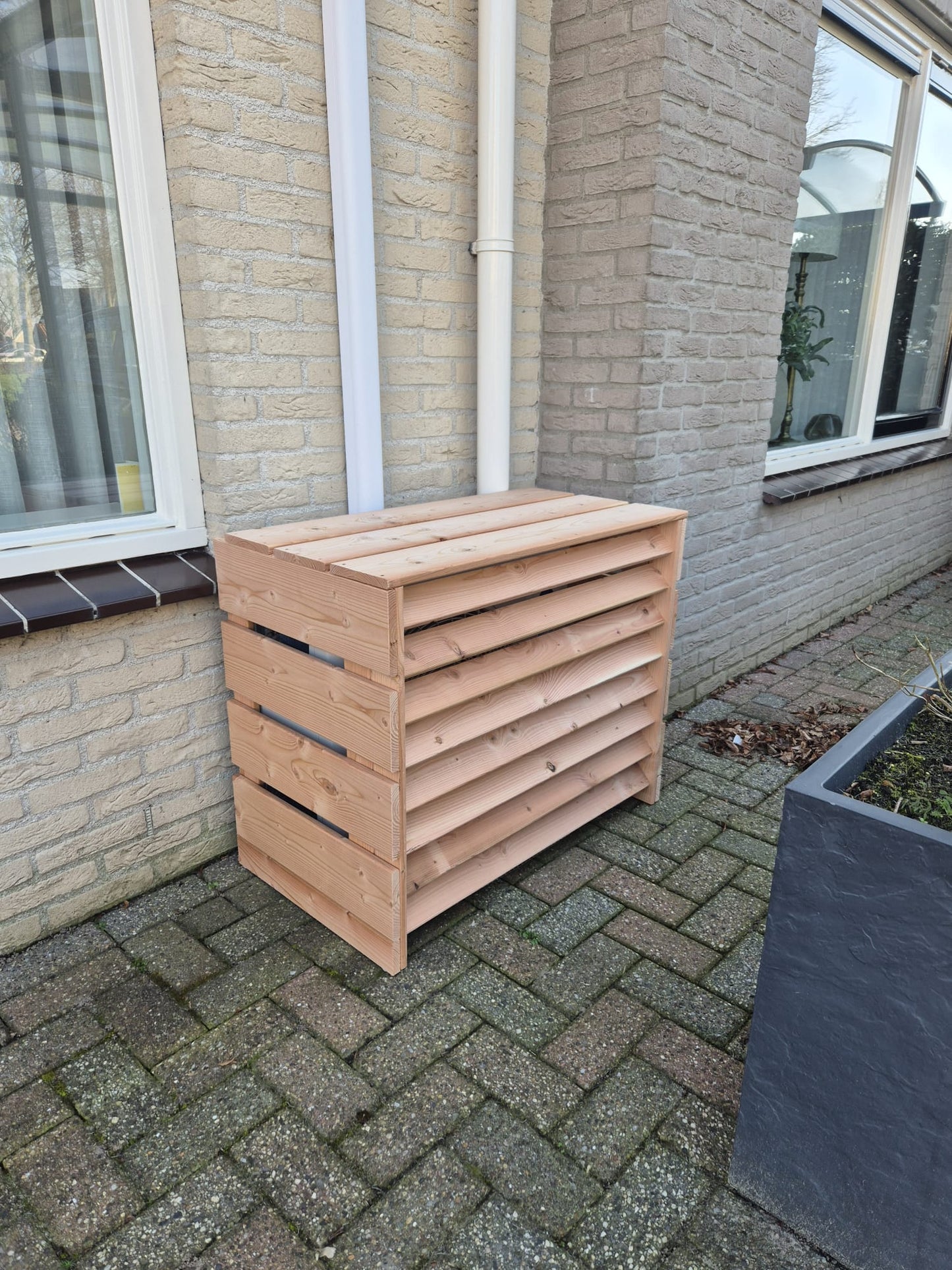 Douglas airco ombouw